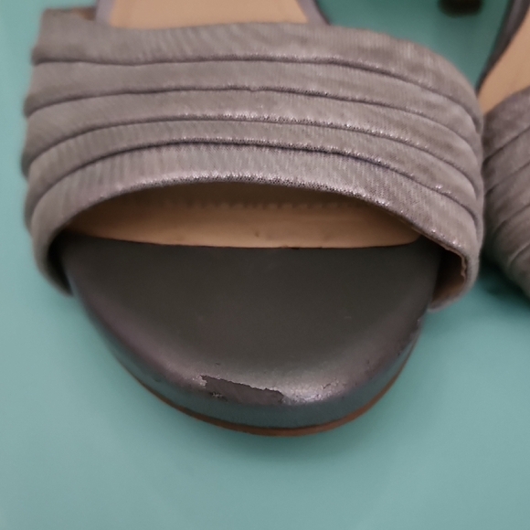 Alex Marie Metallic Sandals - Picture 2 of 12